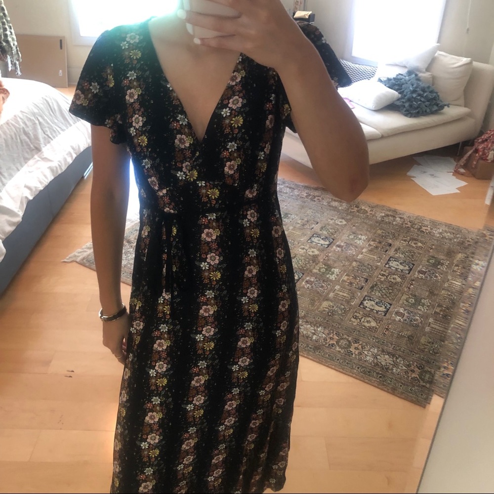 Dress never worn before